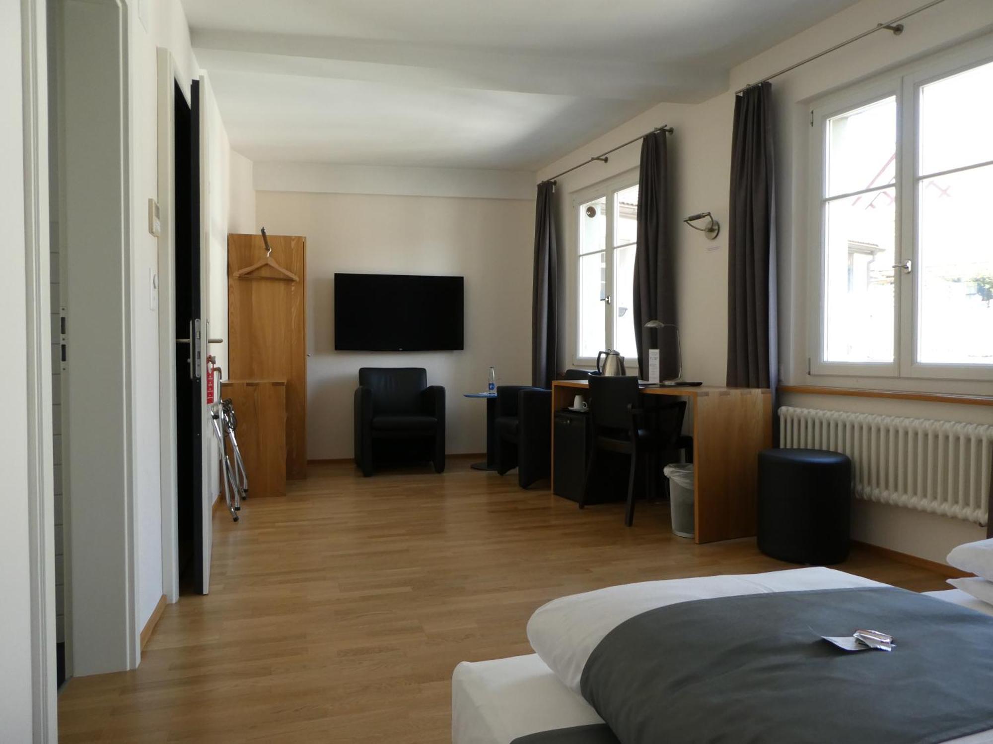 Hotel Le Lion - Self Check-In Bischofszell Kültér fotó